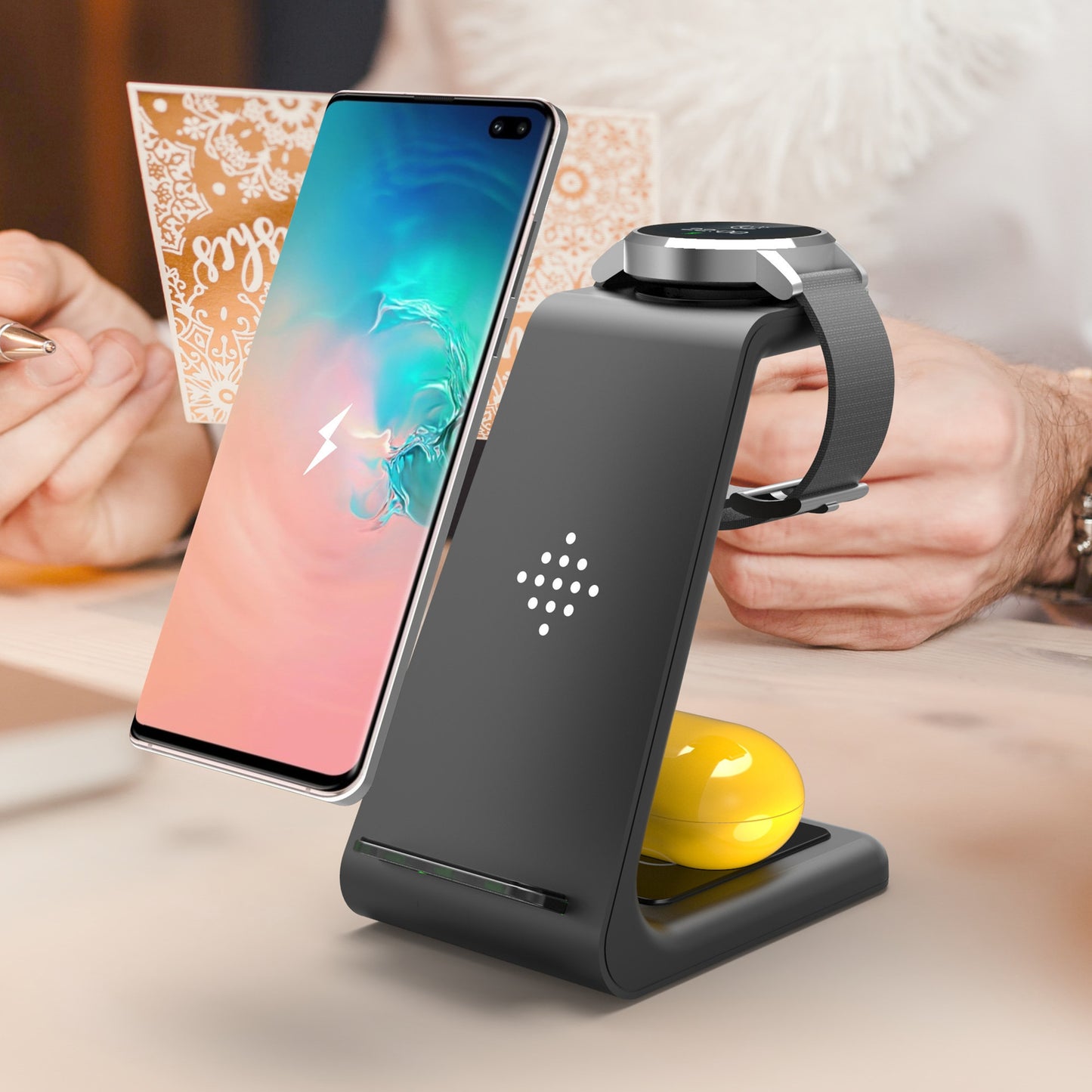 3 In 1 Fast Charging Station Wireless Charger Stand Wireless Quick Charge Dock For Phone Holder - The Nex Store